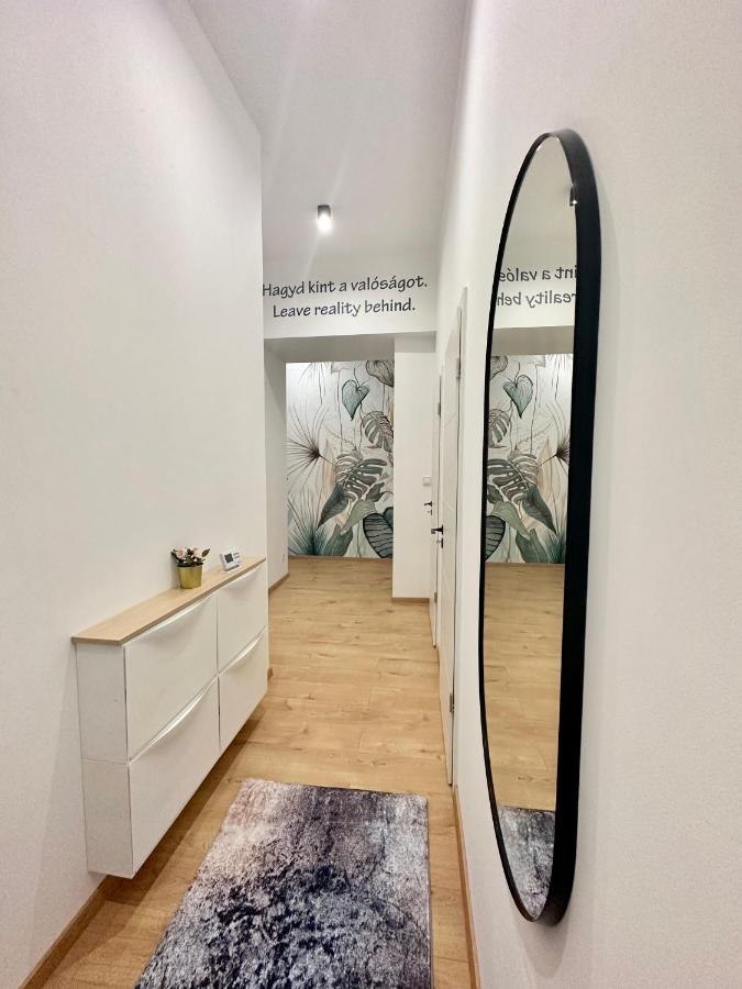 Luxory Design Apartment#Bakats#Freeparking#8Ppl Budapest Eksteriør bilde